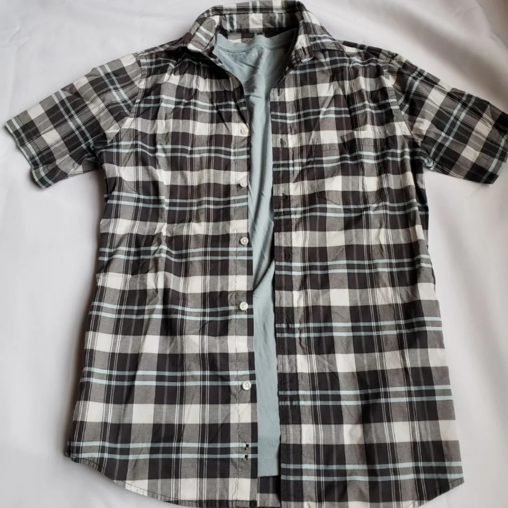 Mens Small Short sleeve shirt set